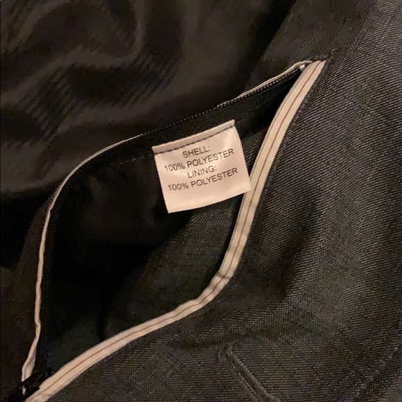 Joseph Abboud light trench coat. - Picture 7 of 8